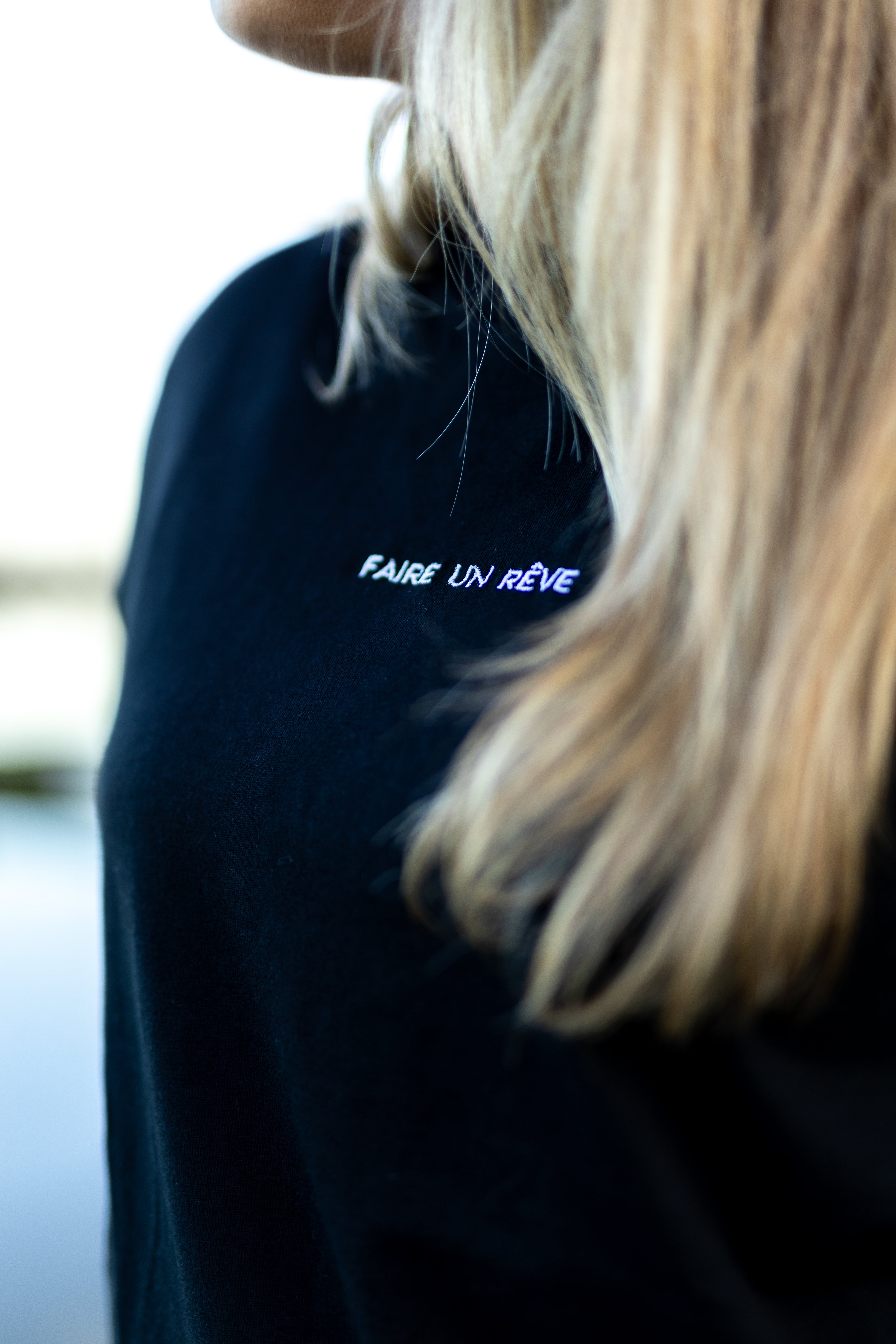 FAIRE UN REVE T-SHIRT Flowers Black